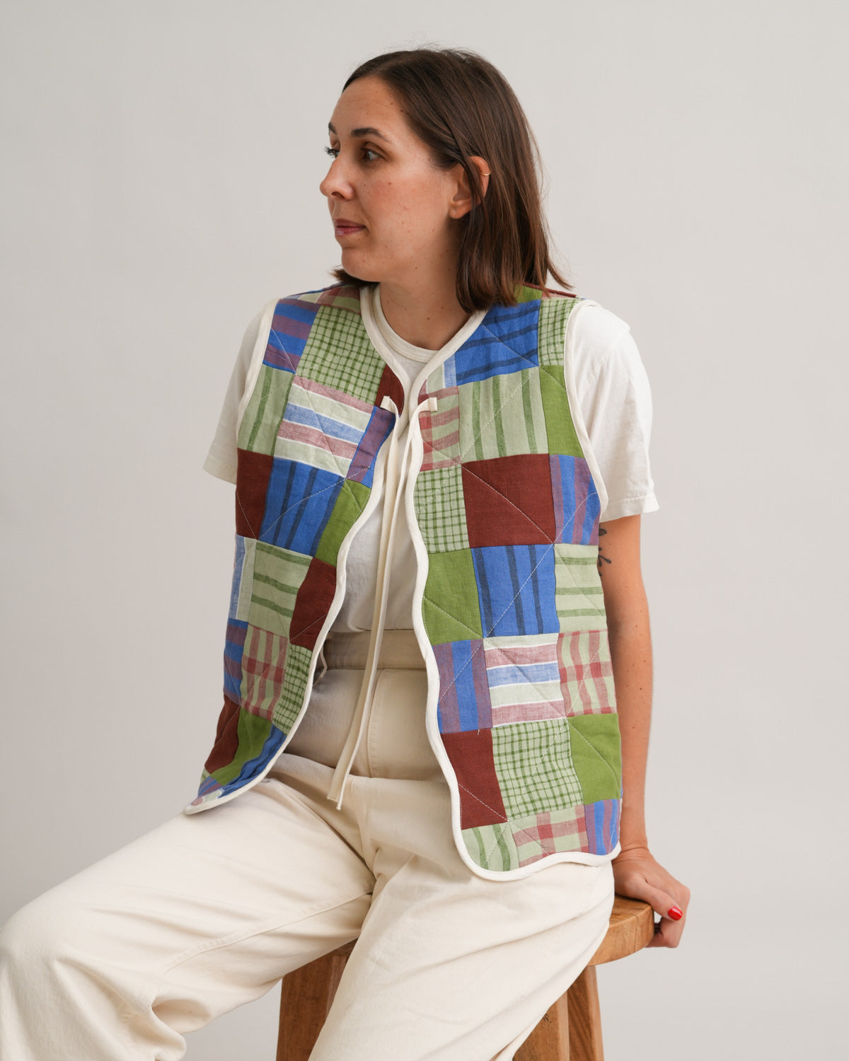 FREE Wavy Quilted Vest PDF Sewing Pattern | Beginner Patchwork Vest
